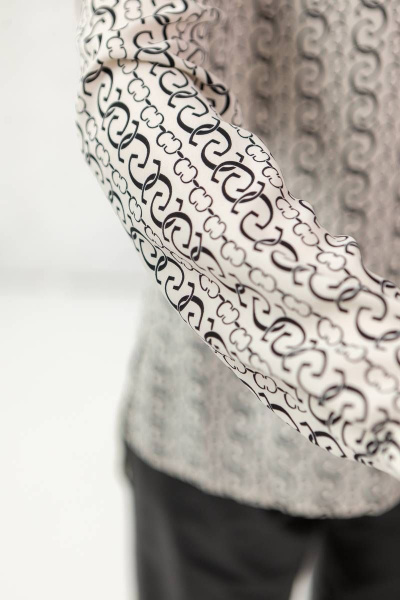 Яркая женская рубашка на все случаи жизни Ivera 5049 молочный, черный - фото 4