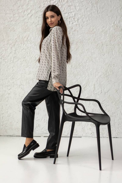 Яркая женская рубашка на все случаи жизни Ivera 5049 молочный, черный - фото 2