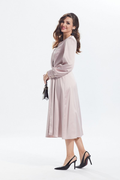 Приталенное платье с асимметричной полочкой и декоративным поясом MALI 422-084 пудра - фото 8