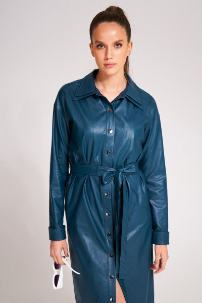 Платье из экокожи с поясом и отложным воротником KaVaRi 1005.2 изумруд - фото 4
