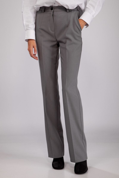 Серый деловой костюм из текстиля с высокой посадкой THE NAME 2225 серый - фото 5