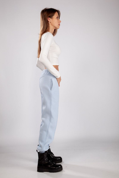 Голубые утепленные трикотажные брюки для повседневности THE NAME 2229 голубой - фото 4