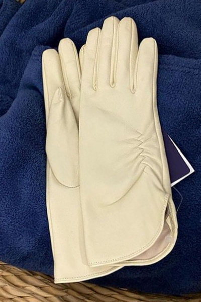 Перчатки из натуральной кожи и трикотажа для демисезона ACCENT 119р молочный - фото 1