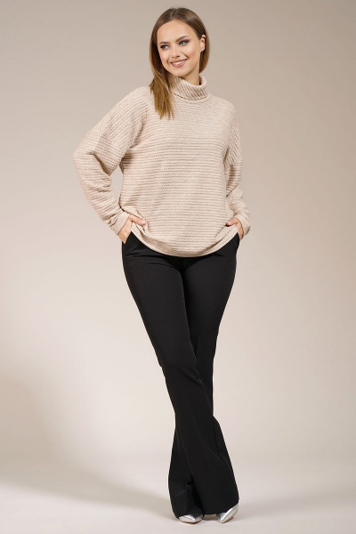 Джемпер оверсайз из вискозы и трикотажа бежевый Медея и К 2186 кремовый - фото 8