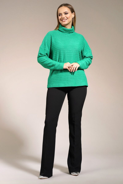 Джемпер оверсайз из вискозы и трикотажа зеленый Медея и К 2186 нефритовый - фото 1