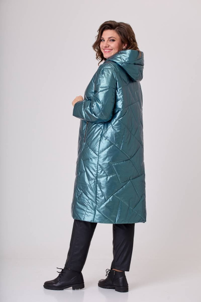 Демисезонное пальто из текстиля с капюшоном и наклонными карманами TrikoTex Stil М28-19 деним - фото 4