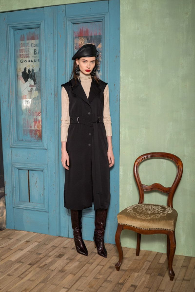 Черный сарафан из ткани с центральной застежкой и поясом Alena Goretskaya А1562/1 - фото 1