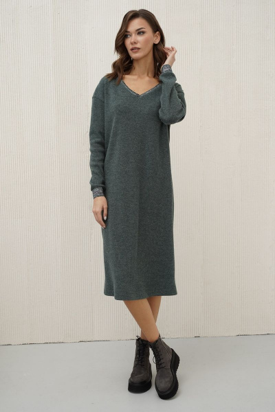 Длинное трикотажное платье с V-образным вырезом Fantazia Mod 4333 - фото 2