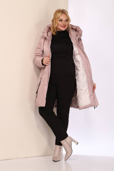 Плюшевая утепленная зимняя куртка с капюшоном и карманами Shetti 2094 пудра - фото 4