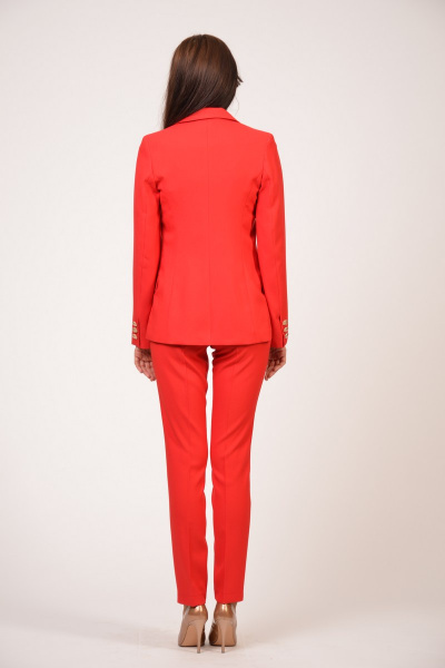 Красный костюм из вискозы с классическими брюками и жакетом Domna 16011 красный - фото 6