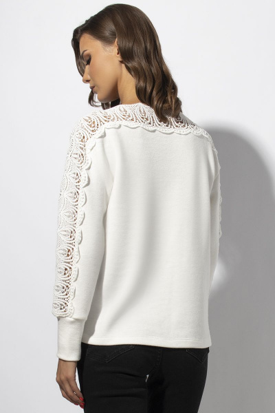 Блуза из вискозы с кружевом и V-образным вырезом VIZAVI 678 молочный - фото 9