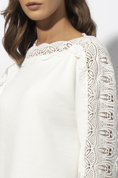 Блуза из вискозы с кружевом и V-образным вырезом VIZAVI 678 молочный - фото 8
