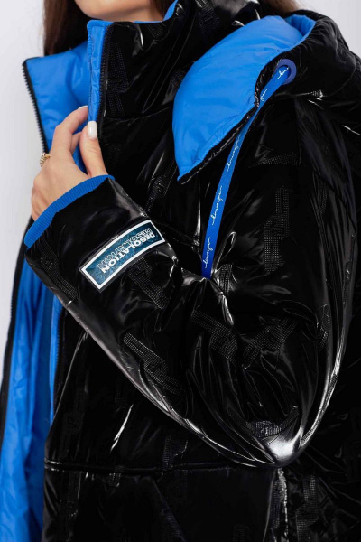 Демисезонная утеплённая куртка на молнии с капюшоном Mislana С851 черно-синий - фото 7