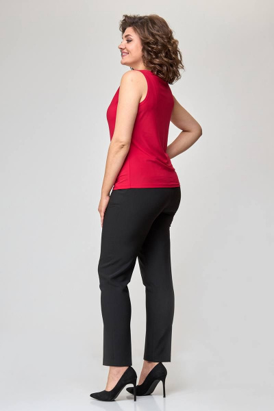 Летняя красная приталенная майка из текстиля с круглым вырезом Zlata 4400/2 - фото 2