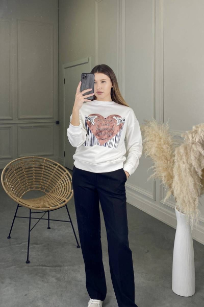 Святшот прямого силуэта с принтом сердце из хлопка Garsonnier 1400100511 молочный - фото 6