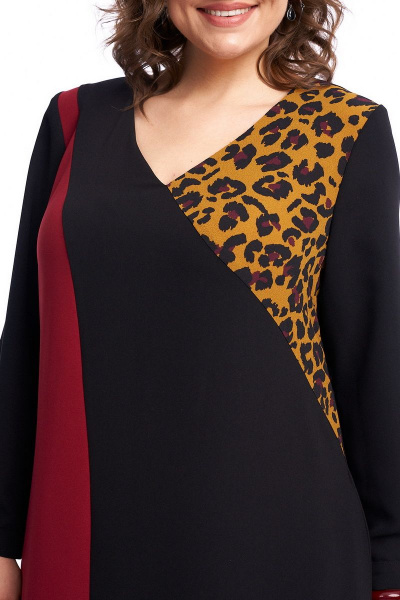 Красное и черное трикотажное платье с разрезами и вставками Almirastyle 237 - фото 6