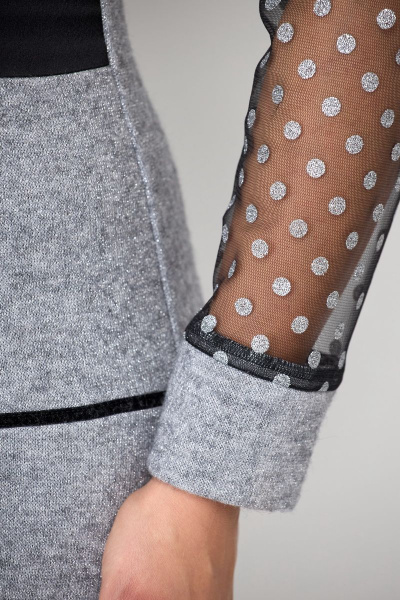 Платье полу-приталенное из трикотажа с бархатной отделкой Solomeya Lux 542A - фото 5