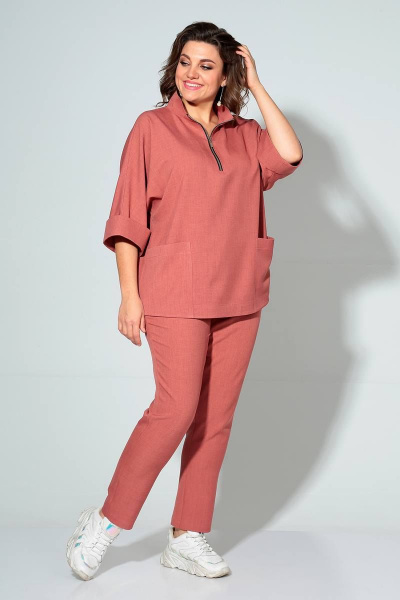 Розовый блузон и брюки с наклонными карманами из текстиля Liona Style 862 лосось - фото 2