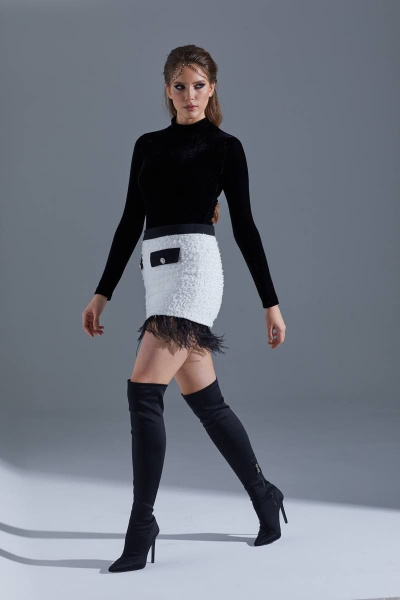 Белая юбка-карандаш из рогожки с декоративными клапанами Vesnaletto 3299 - фото 11