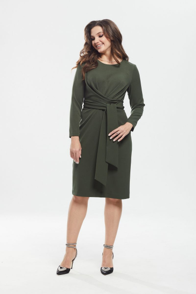 Деловое демисезонное платье с фигуративным кроем MALI 421-088 хаки - фото 4