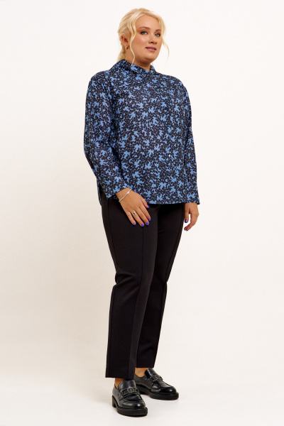 Голубая нарядная блузка с анималистичным принтом Панда 123140w черно-синий - фото 4