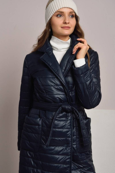 Стеганое пальто свободного силуэта с английским воротником Femme & Devur 70444 1.36F(170) - фото 2